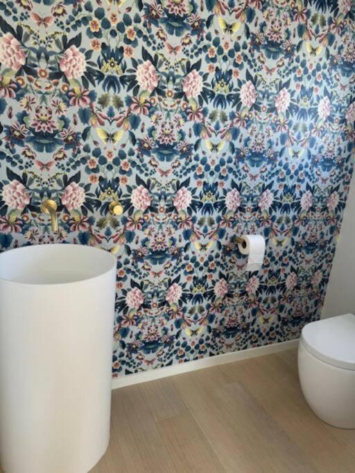 Apartamento Location And Luxury In Timaru Exterior foto